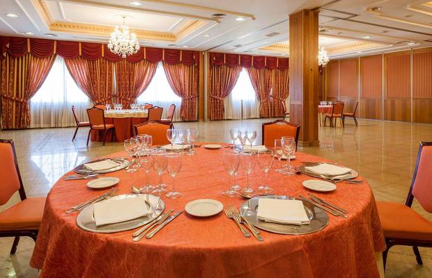 Salón Emérita Hotel Ilunion Las Lomas Mérida