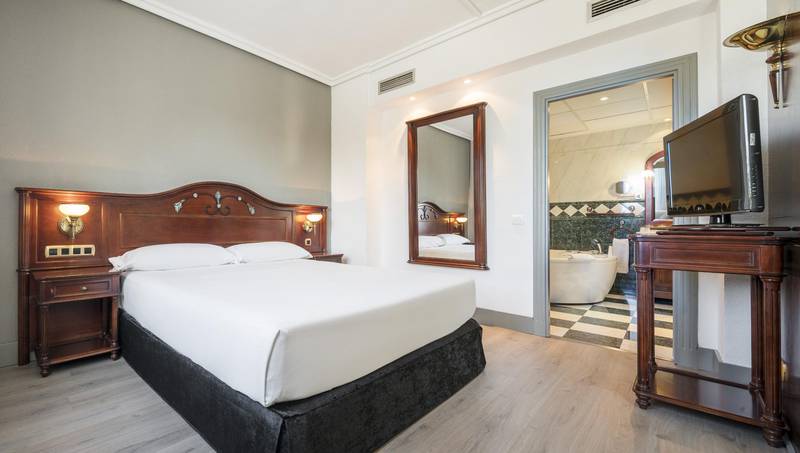 Junior suite Hotel Ilunion Las Lomas Mérida